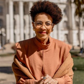 Café com Prosa, O Dom da Maternidade | 09/05, Sábado, 15:30